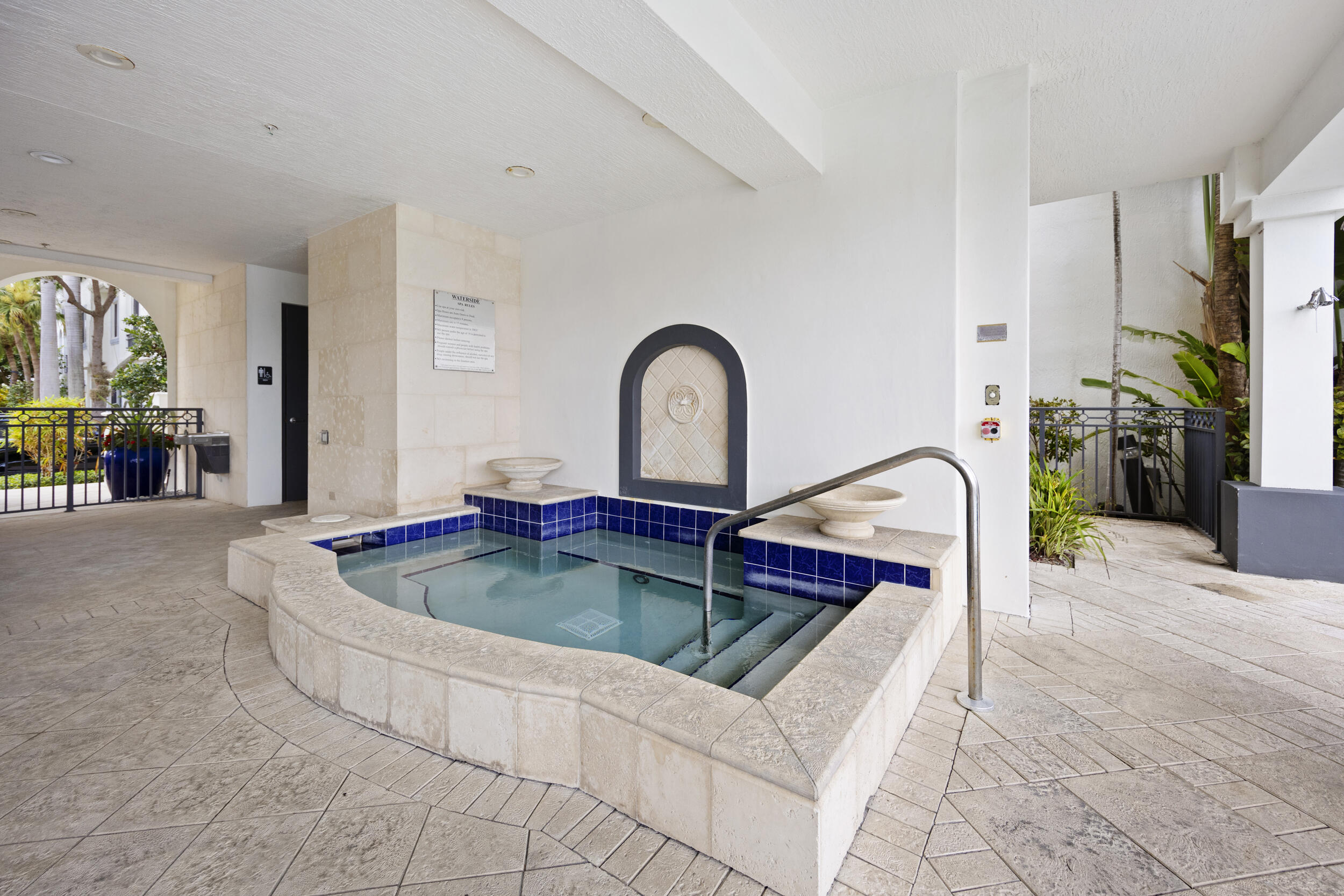 3055 Waterside Boynton Beach, FL 33435