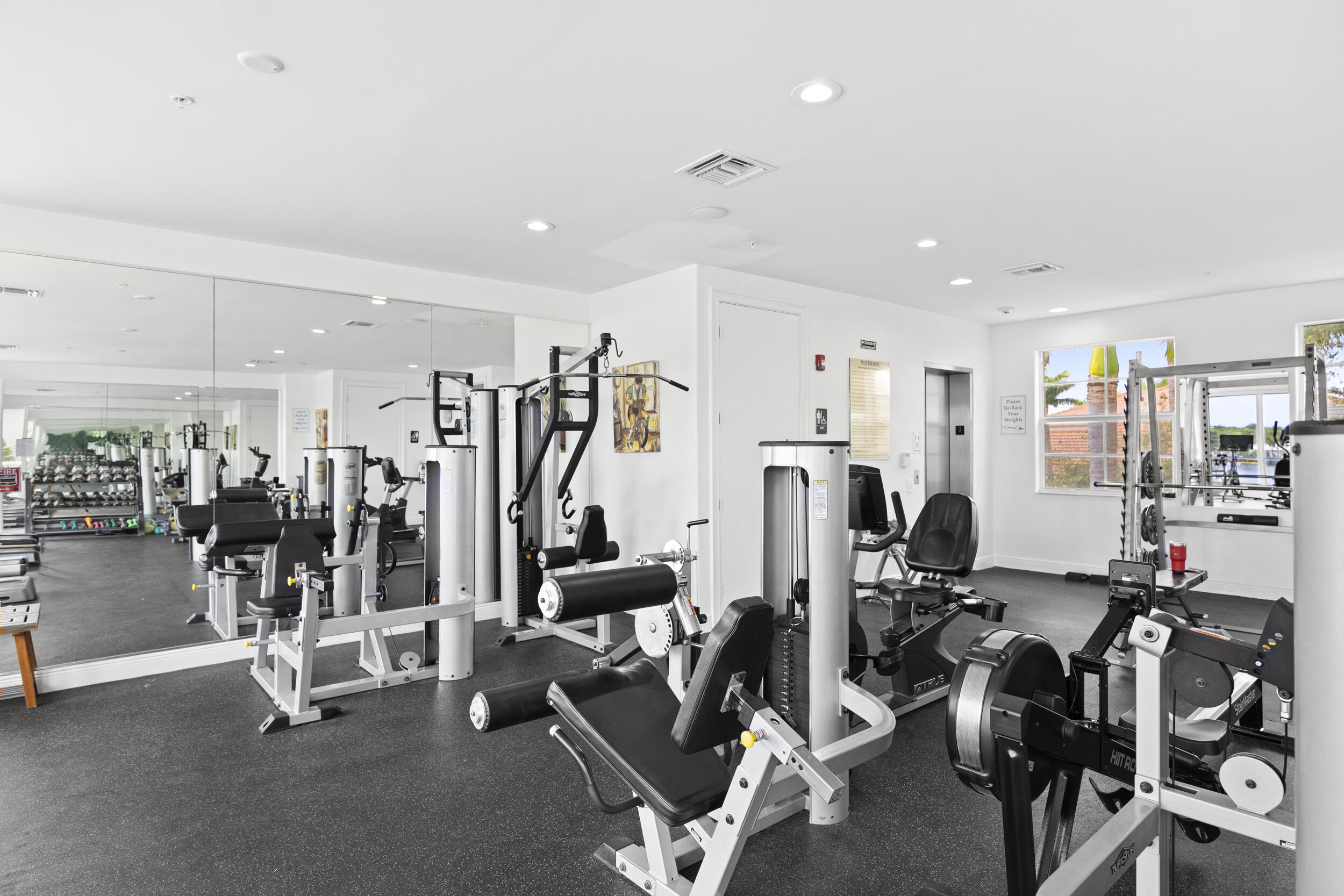 3055 Waterside Boynton Beach, FL 33435