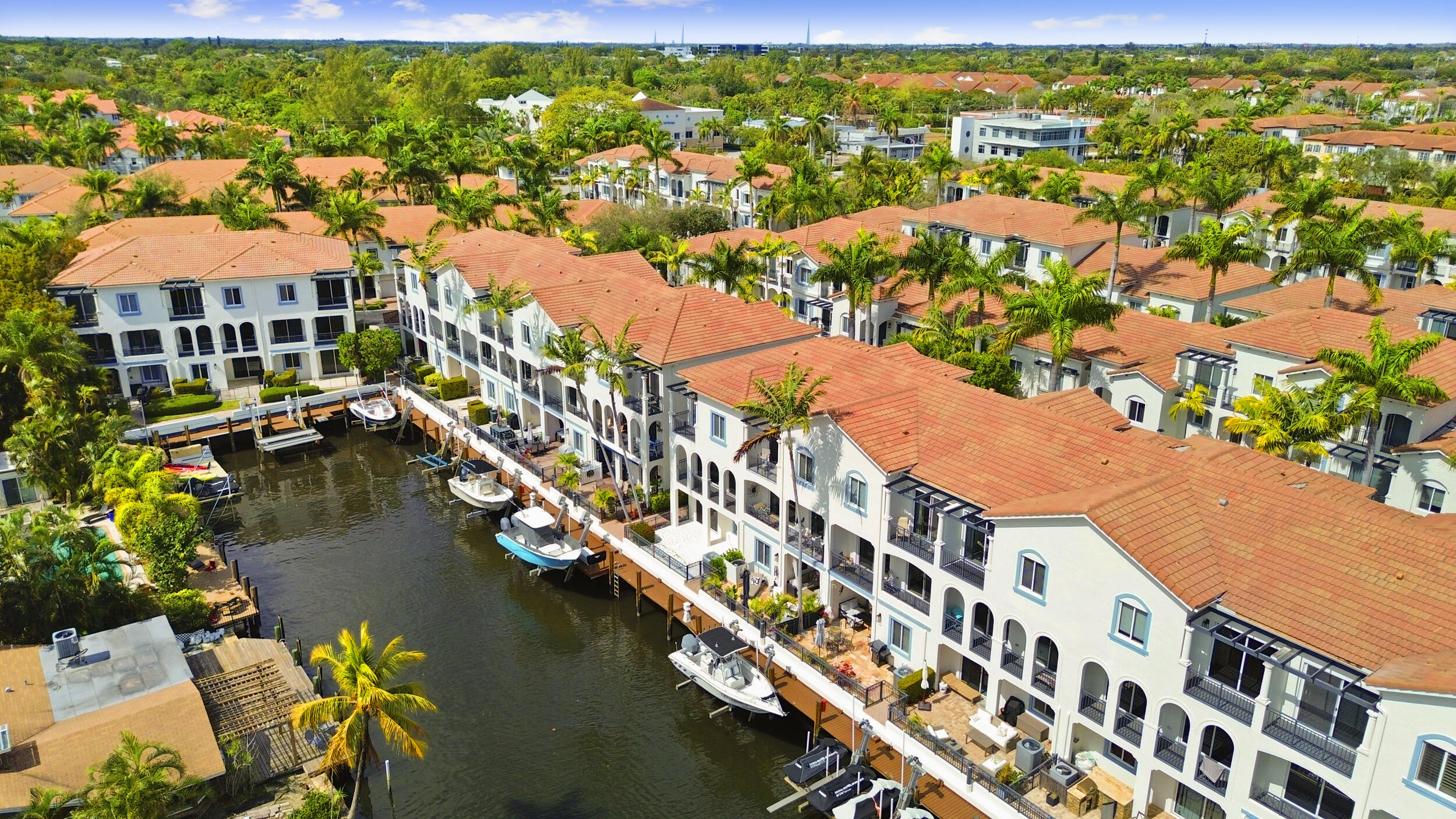 3055 Waterside Boynton Beach, FL 33435