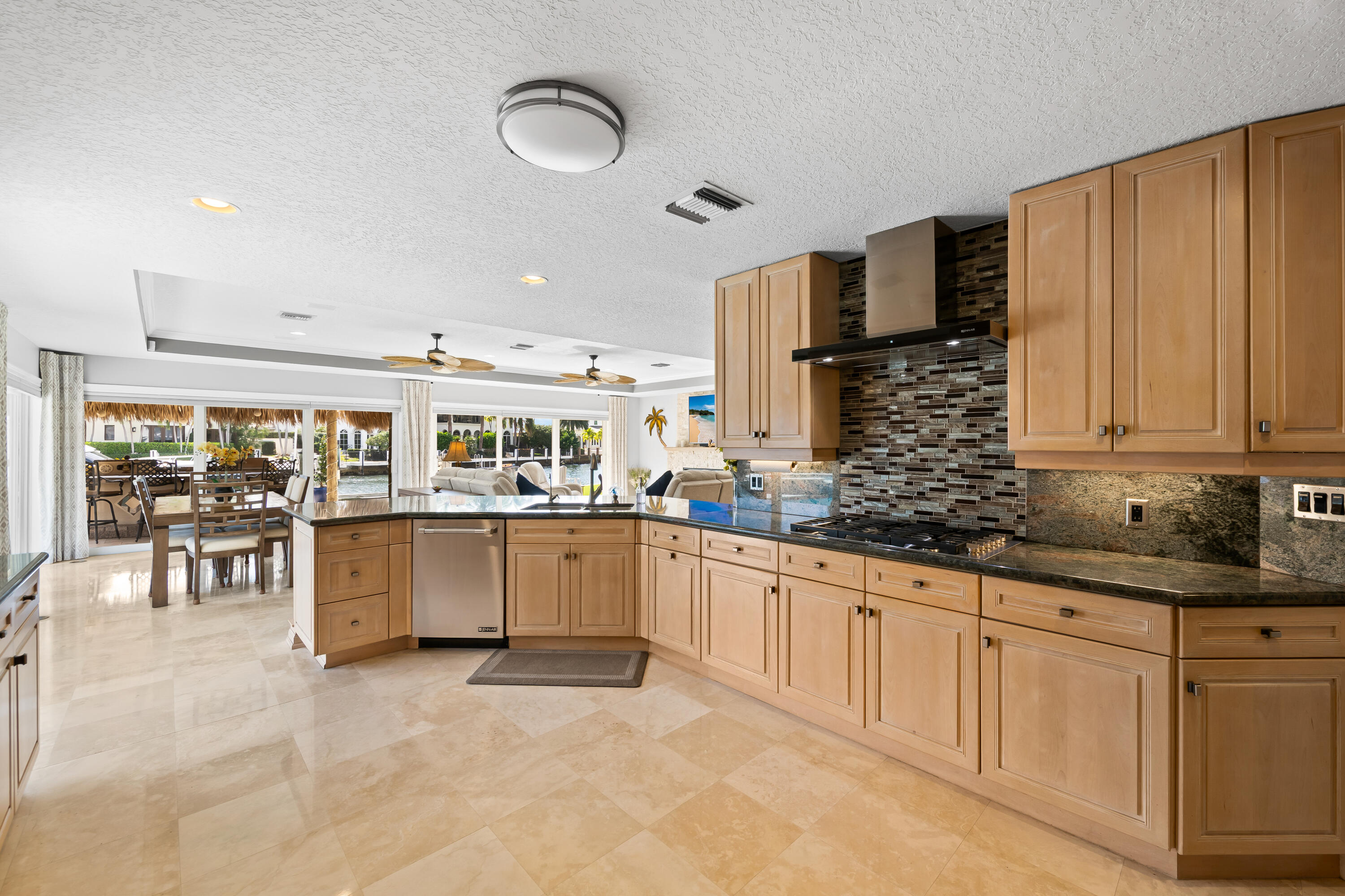 2600 NE 33rd Lighthouse Point, FL 33064