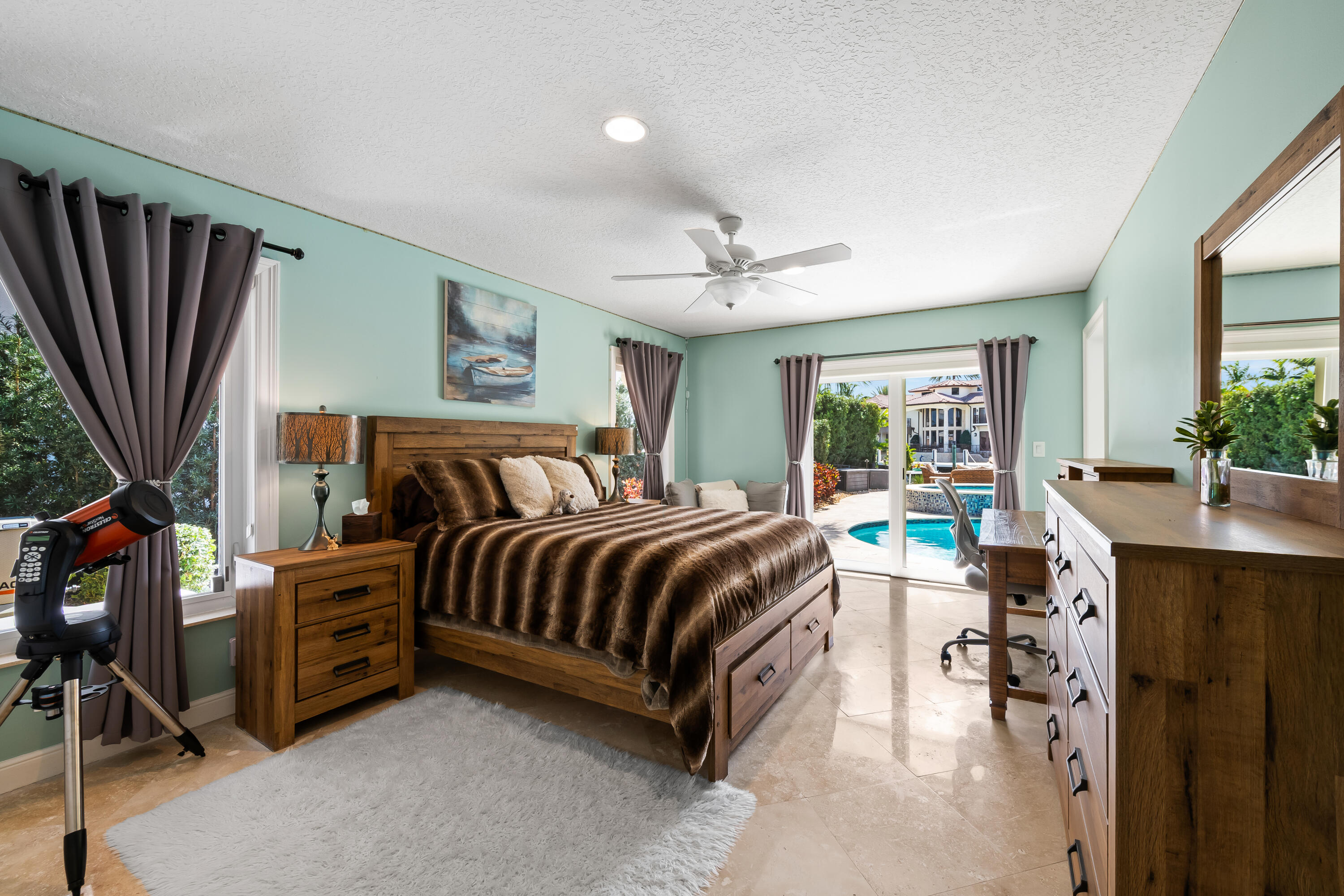 2600 NE 33rd Lighthouse Point, FL 33064