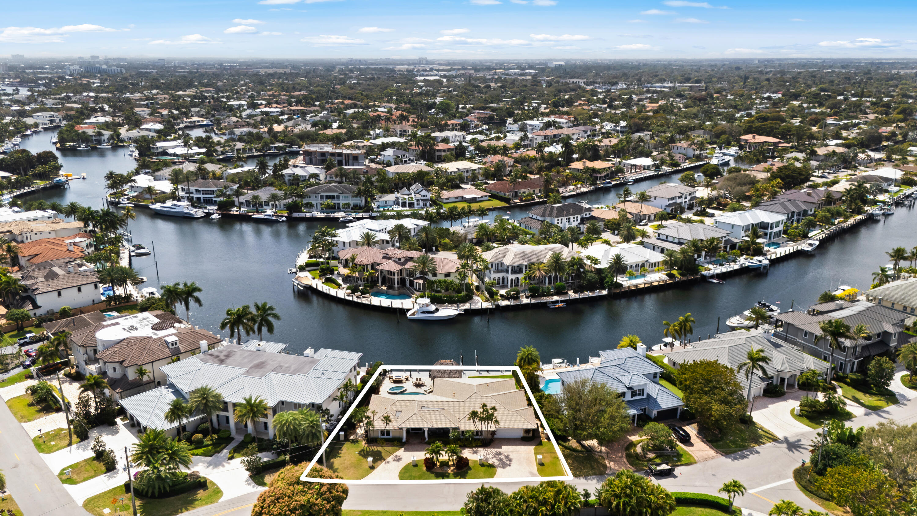 2600 NE 33rd Lighthouse Point, FL 33064