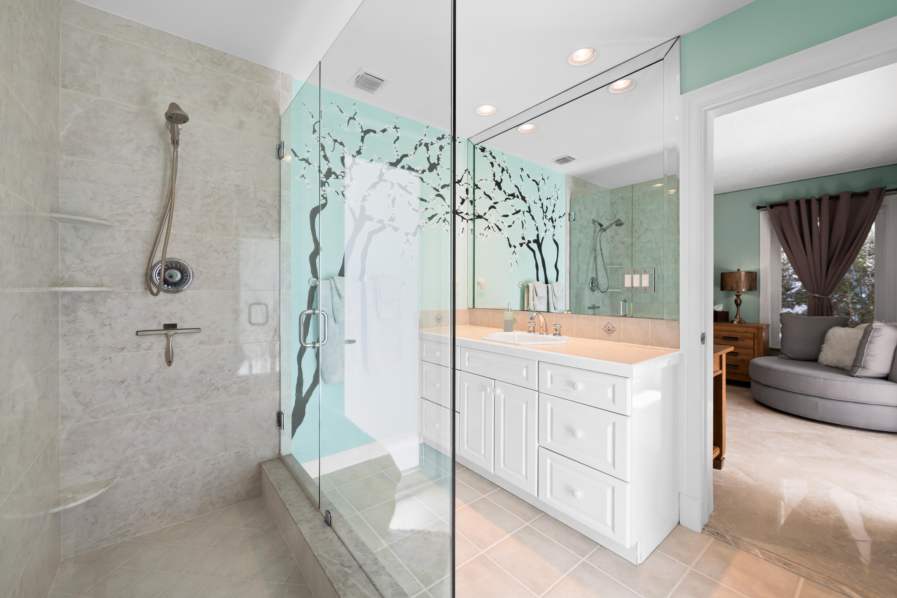 2600 NE 33rd Lighthouse Point, FL 33064