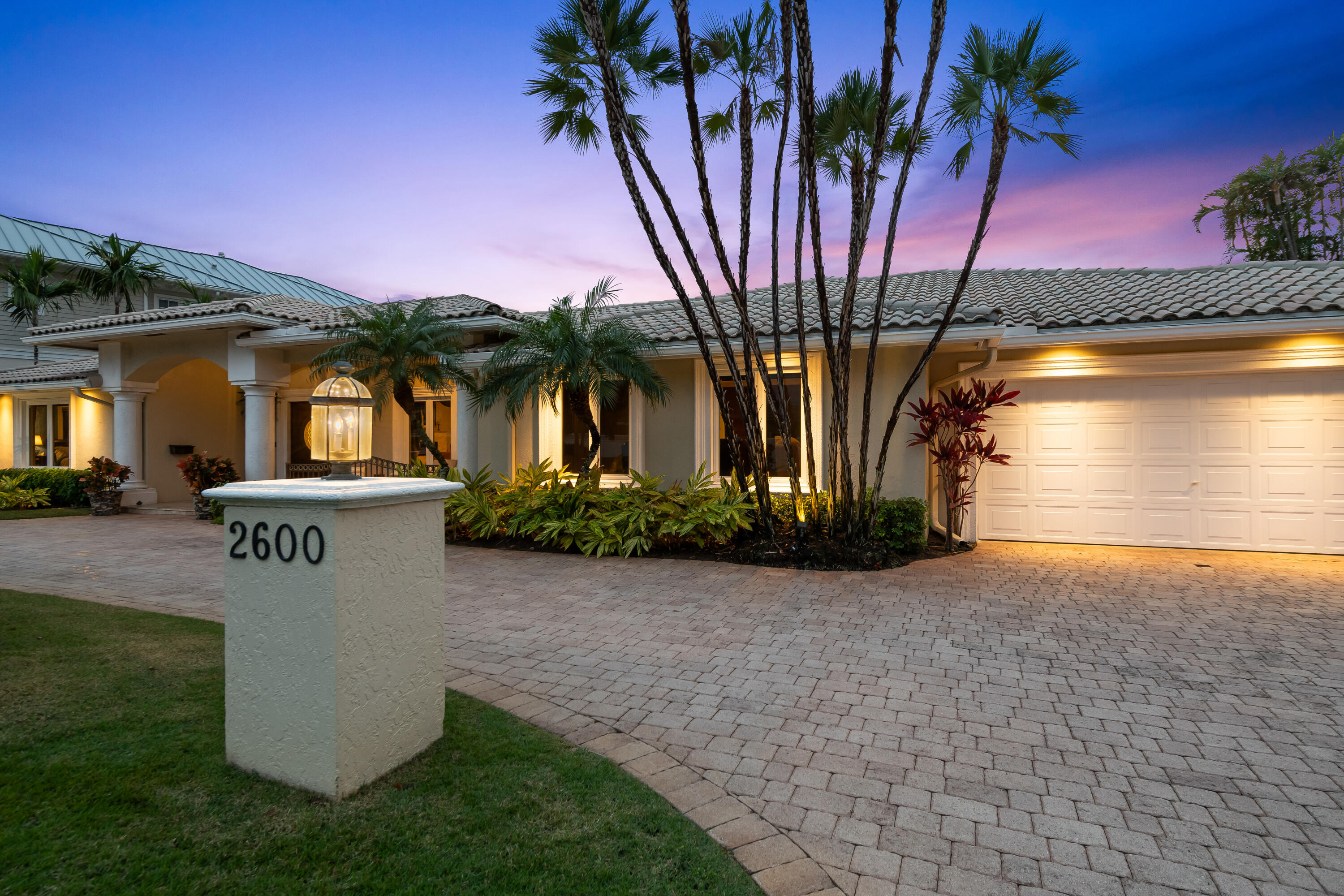 2600 NE 33rd Lighthouse Point, FL 33064