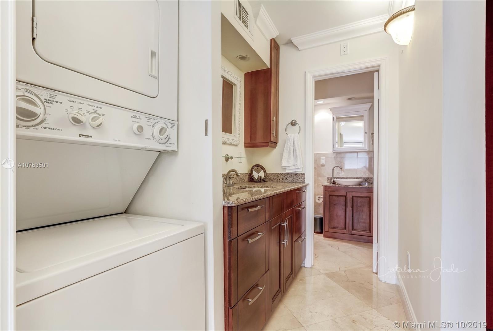 image Commodore Club East14