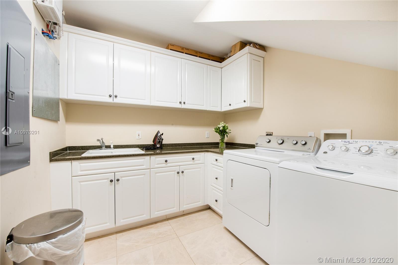 3341 Poinciana Ave Miami, FL 33133