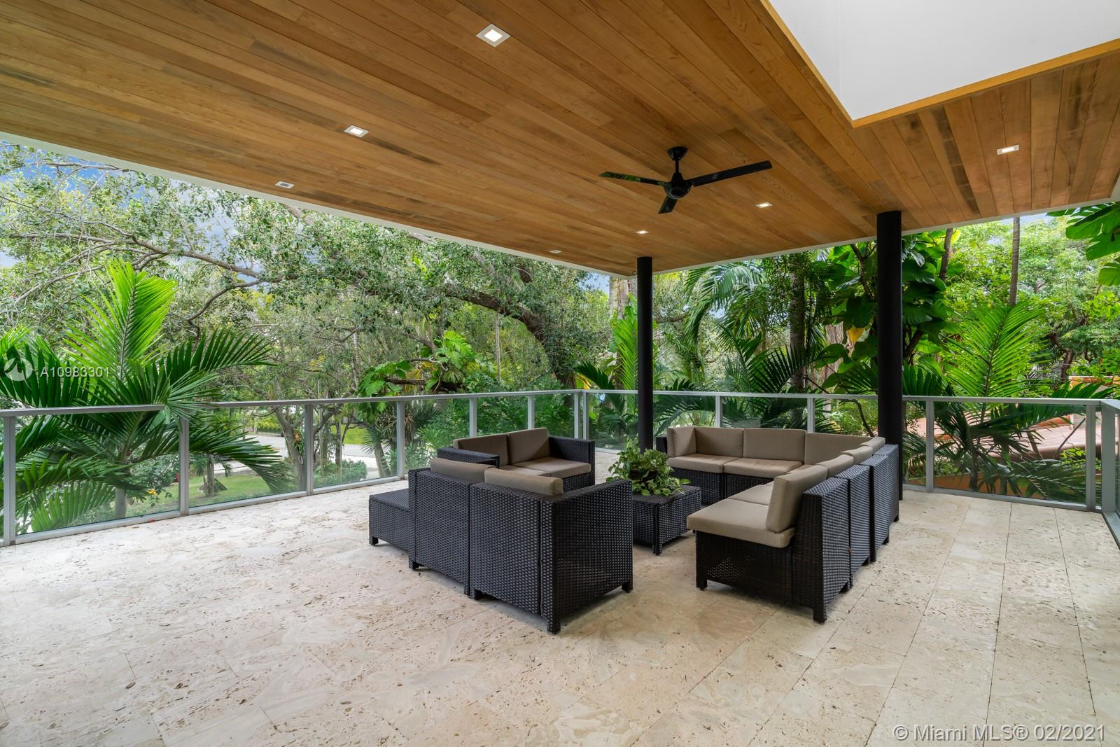 1814 Opechee Dr Miami, FL 33133