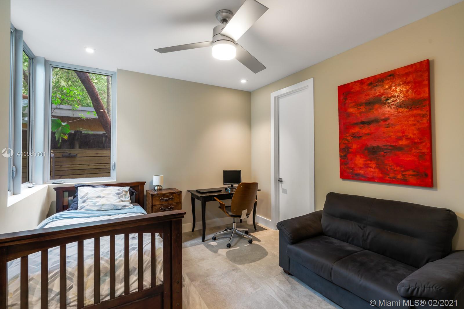 1814 Opechee Dr Miami, FL 33133