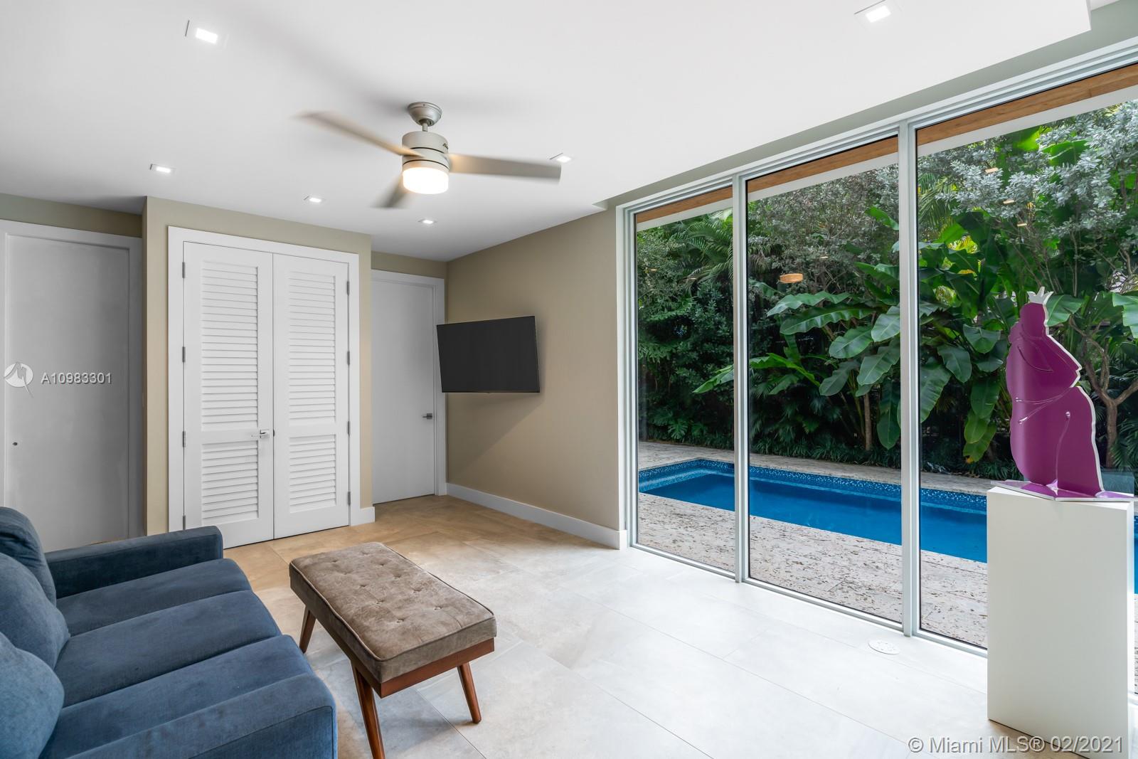 1814 Opechee Dr Miami, FL 33133