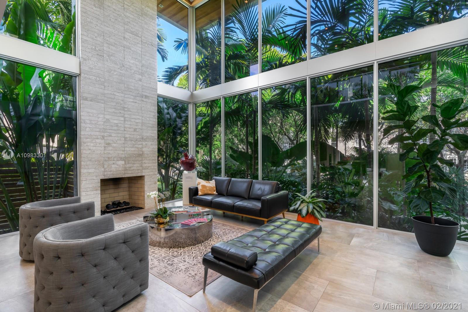 1814 Opechee Dr Miami, FL 33133