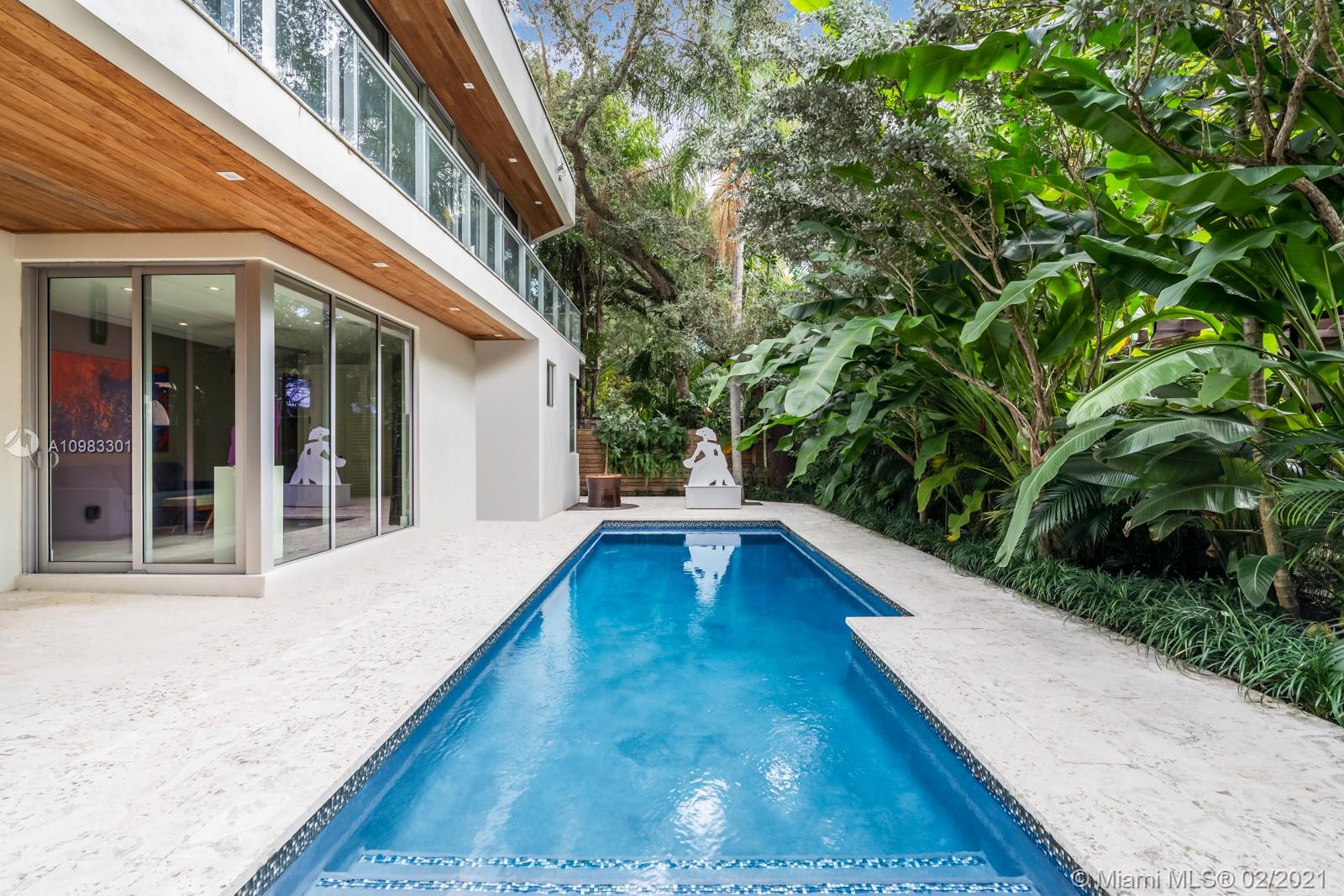 1814 Opechee Dr Miami, FL 33133