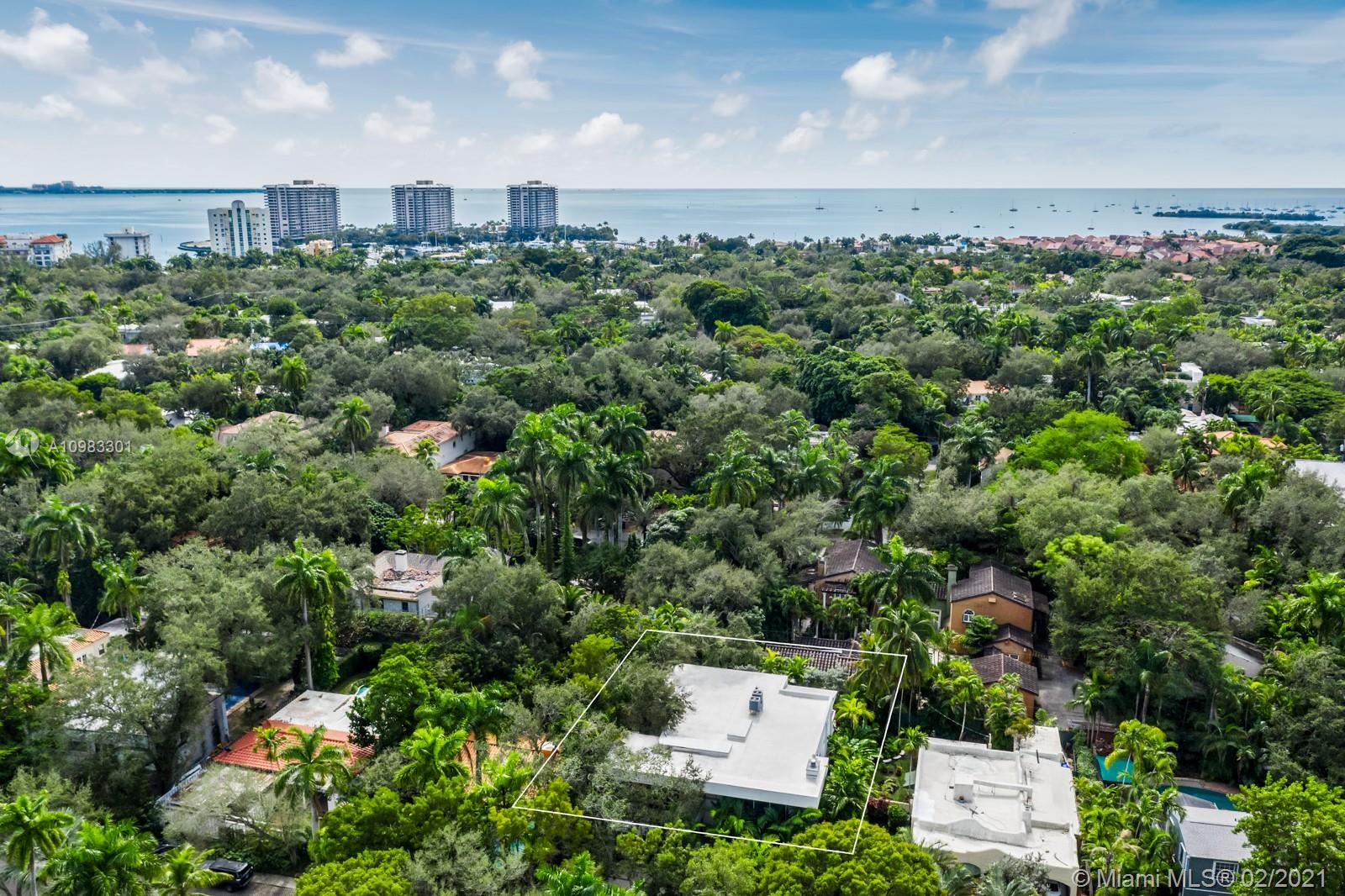 1814 Opechee Dr Miami, FL 33133