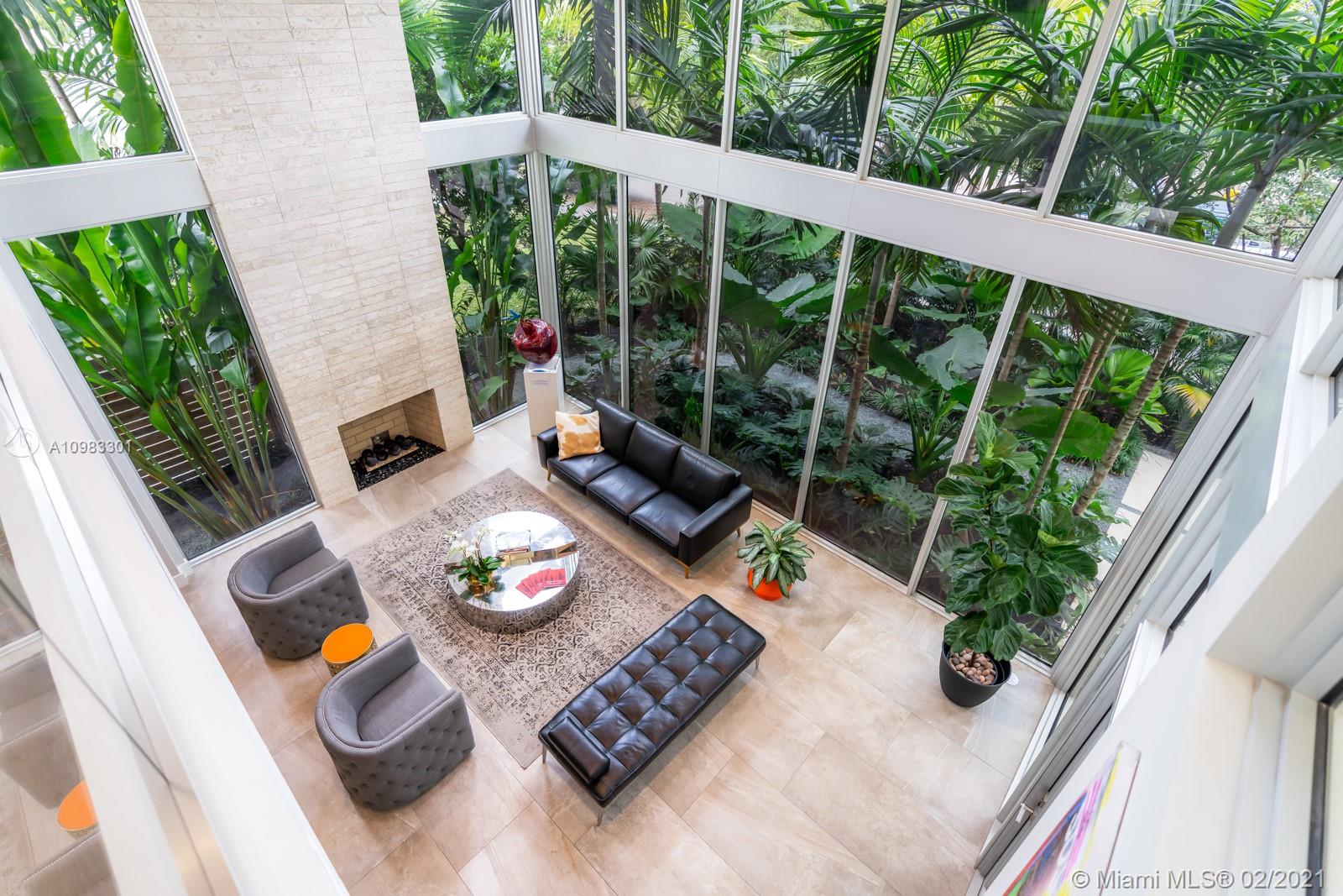 1814 Opechee Dr Miami, FL 33133