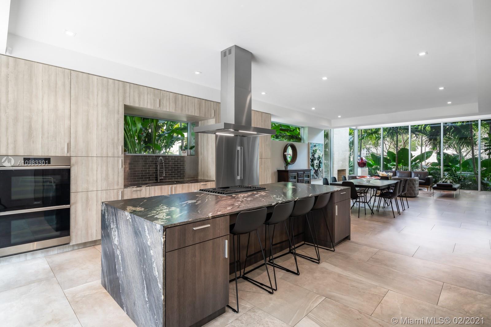 1814 Opechee Dr Miami, FL 33133