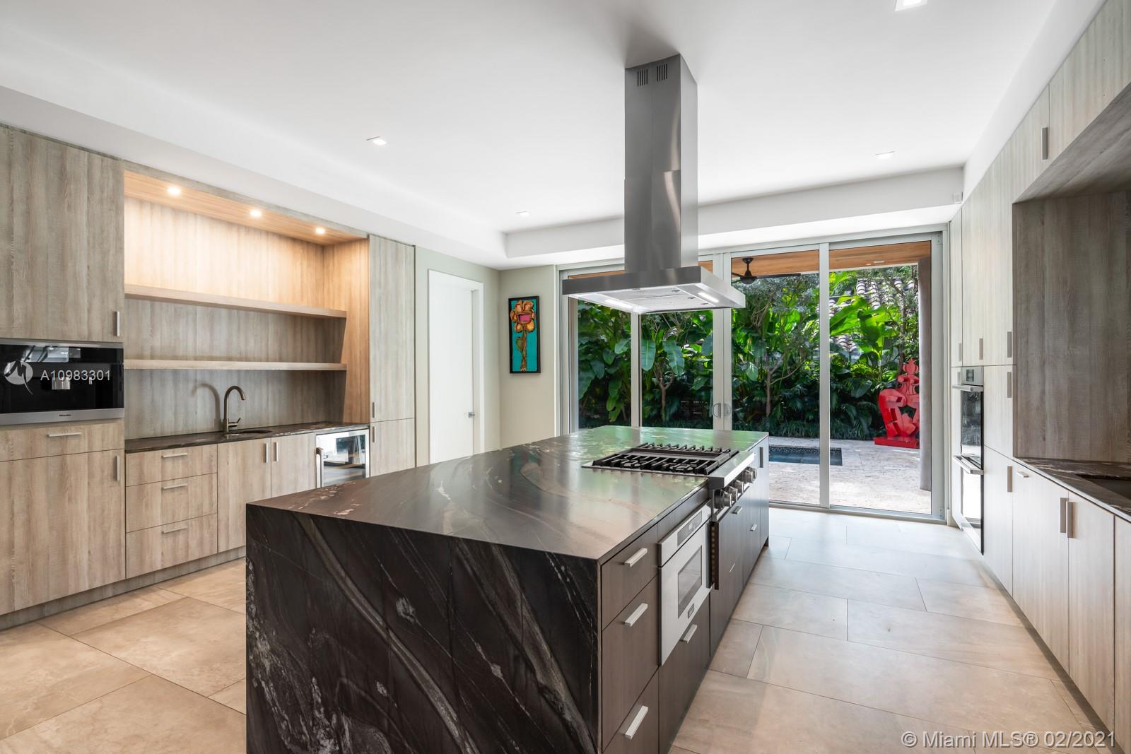 1814 Opechee Dr Miami, FL 33133