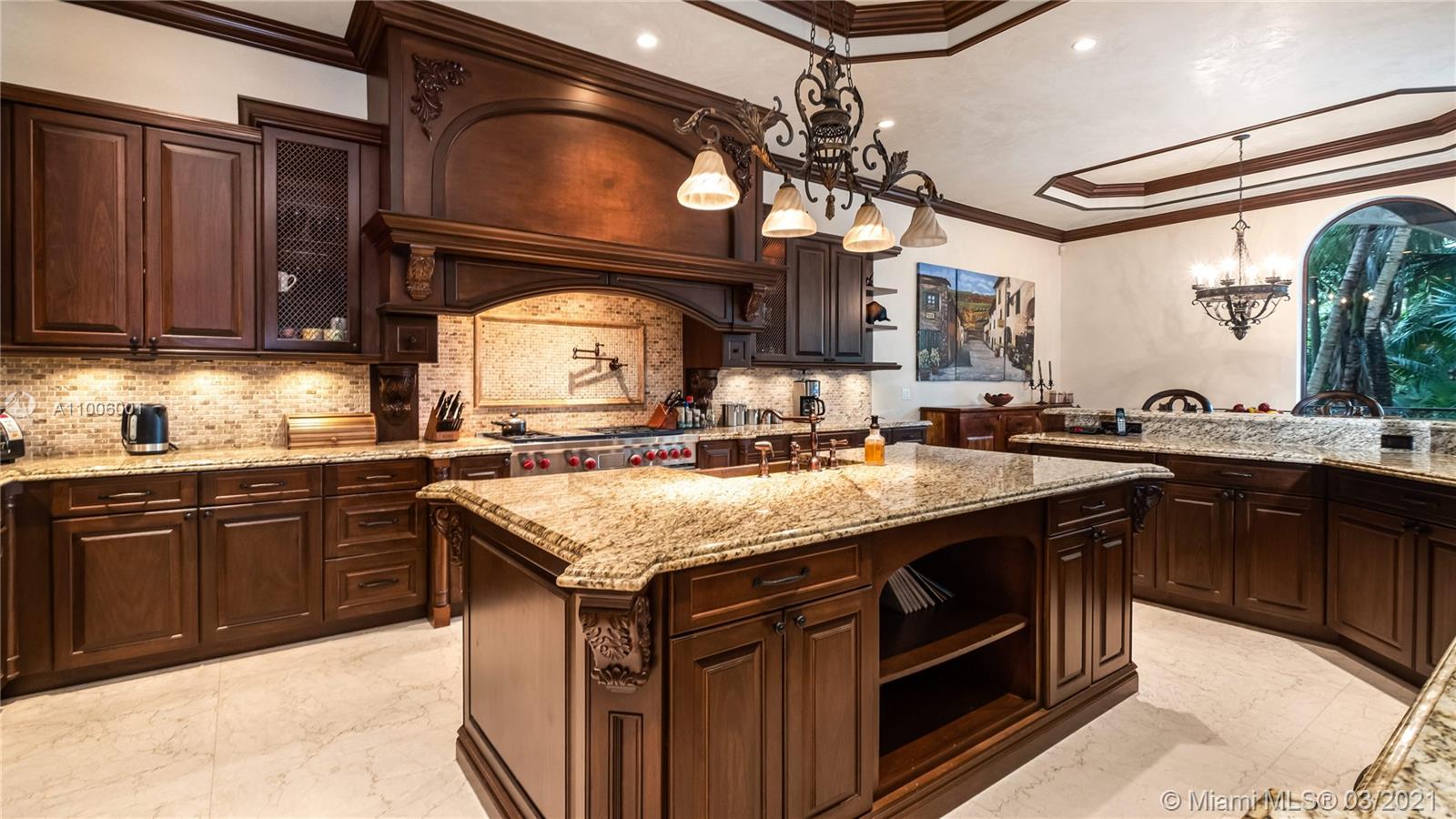 3503 Main Lodge Dr Miami, FL 33133