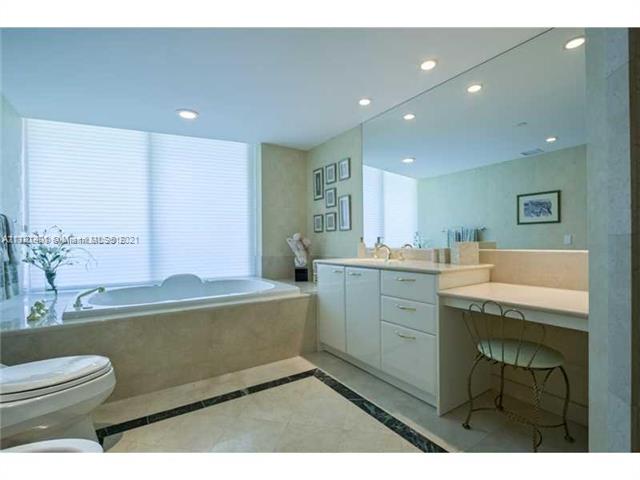 image Porto Vita South15