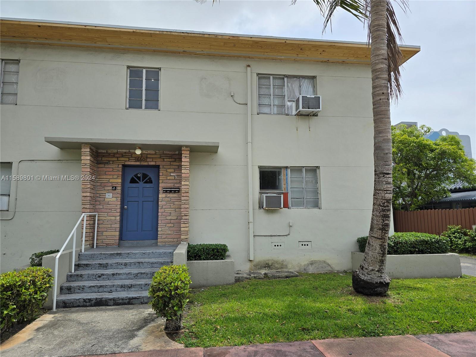 Casa de Condomínio