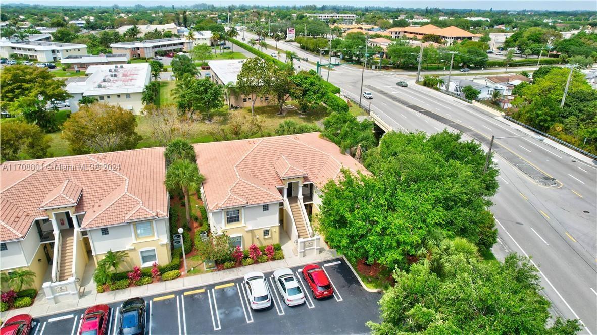 23255 Carolwood Ln #101 Boca Raton, FL 33428