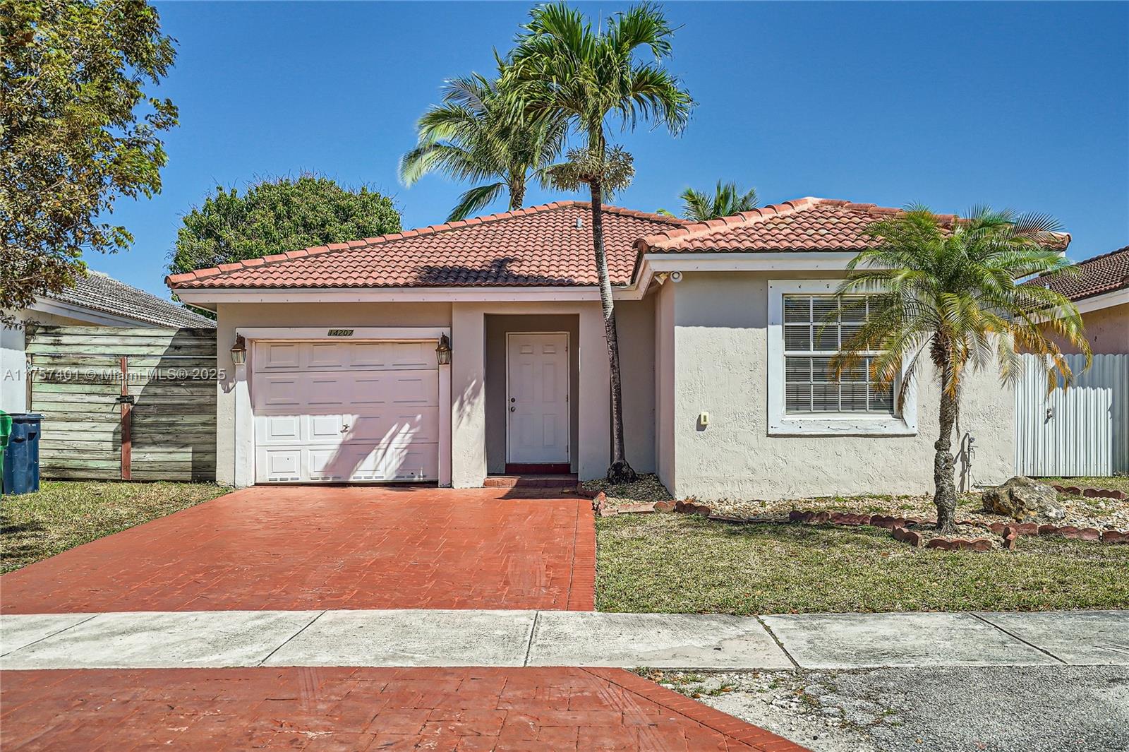 14207 SW 176th Ter