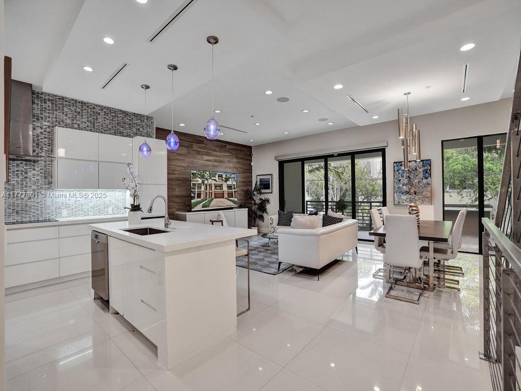 image Four Corners Townhouse6