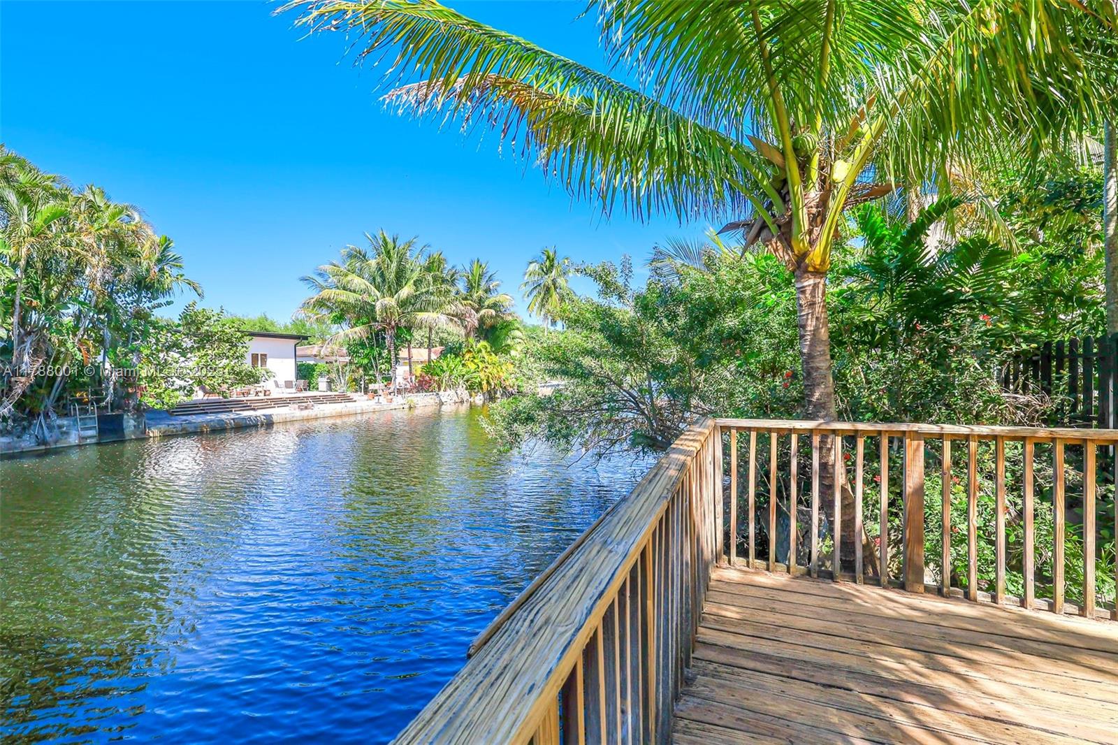 8440 NE 1st Ave,Miami, FL 33138