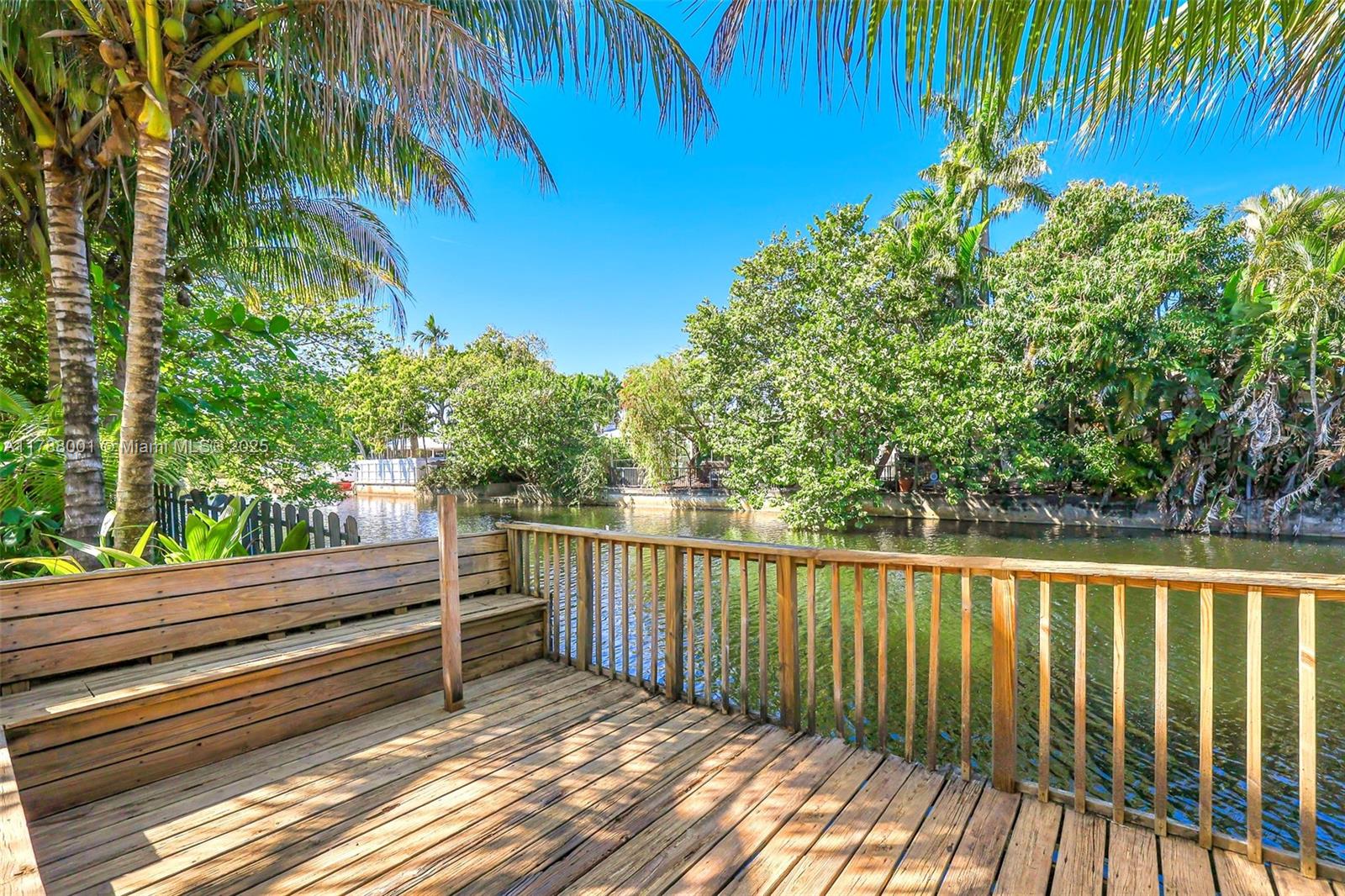 8440 NE 1st Ave,Miami, FL 33138