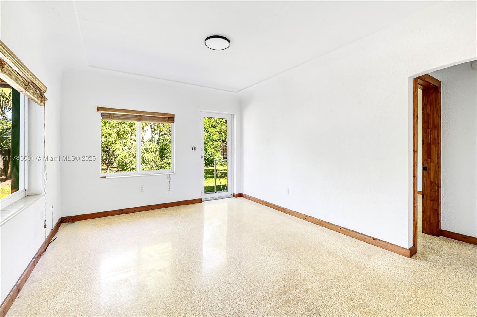 8440 NE 1st Ave,Miami, FL 33138