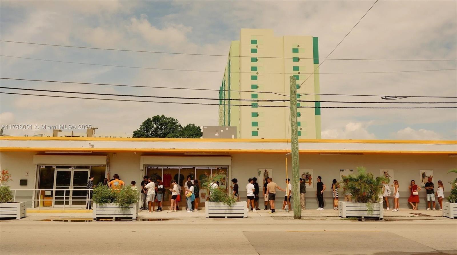 8440 NE 1st Ave,Miami, FL 33138