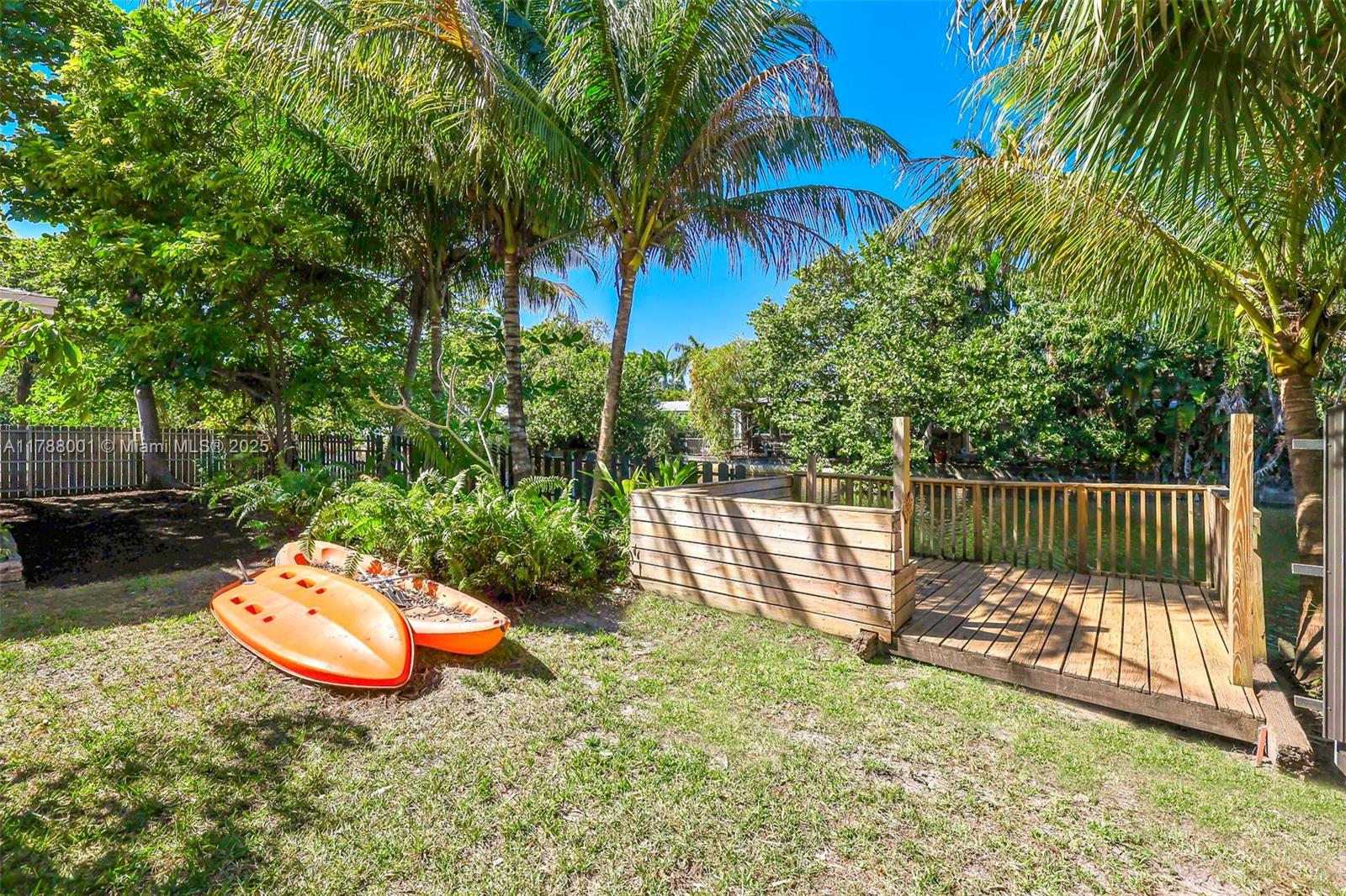 8440 NE 1st Ave,Miami, FL 33138