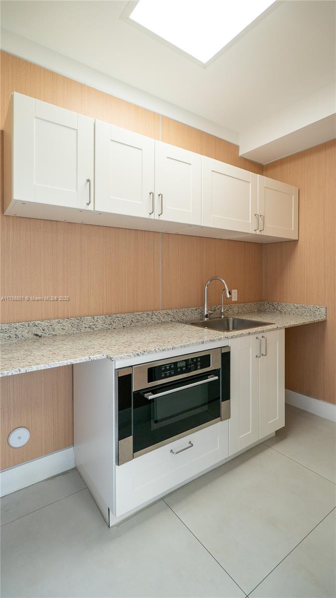 7744 NW 6th Ct,Miami, FL 33150