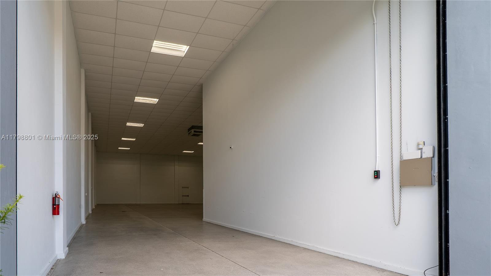 7744 NW 6th Ct,Miami, FL 33150