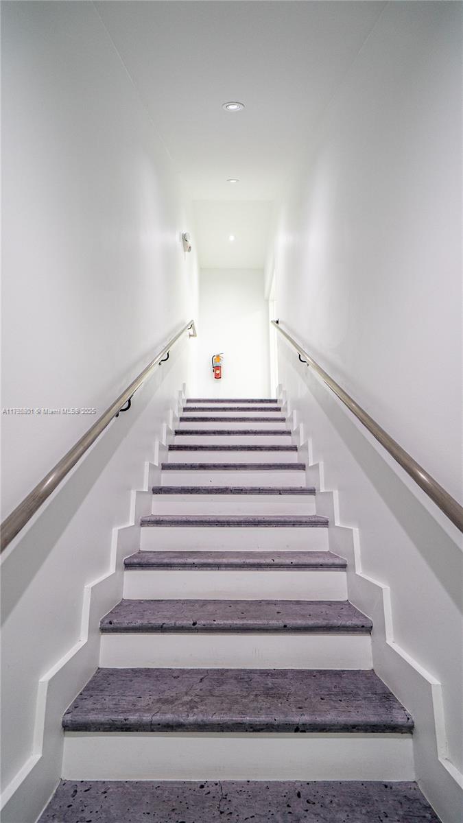 7744 NW 6th Ct,Miami, FL 33150