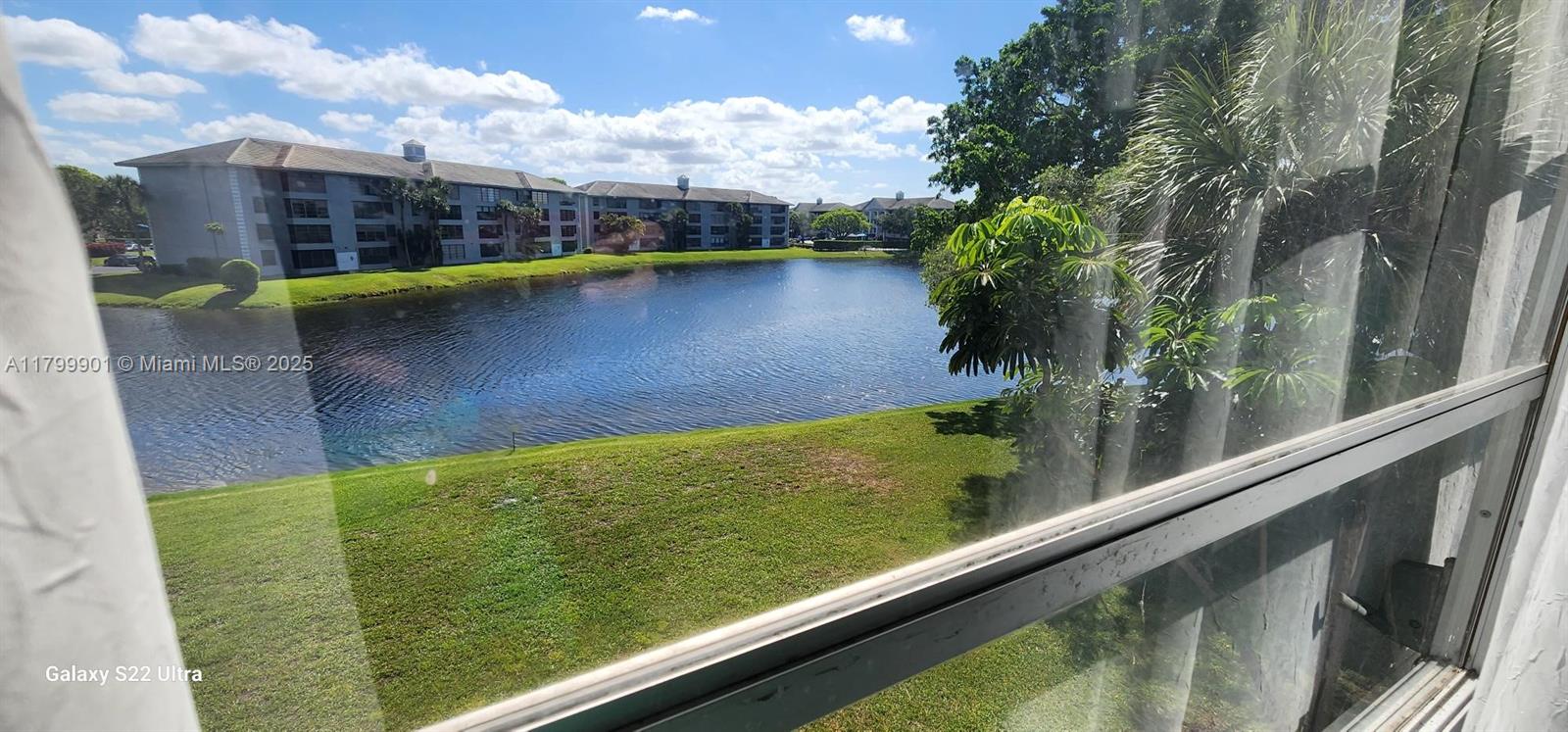 9420 Poinciana Pl #310 Davie, FL 33324