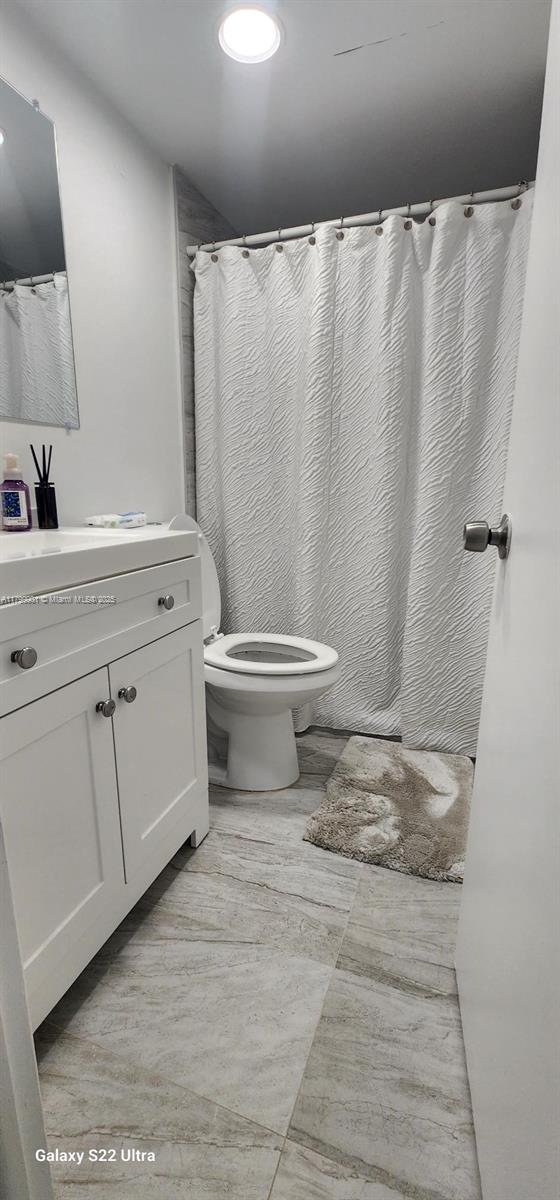 9420 Poinciana Pl #310 Davie, FL 33324