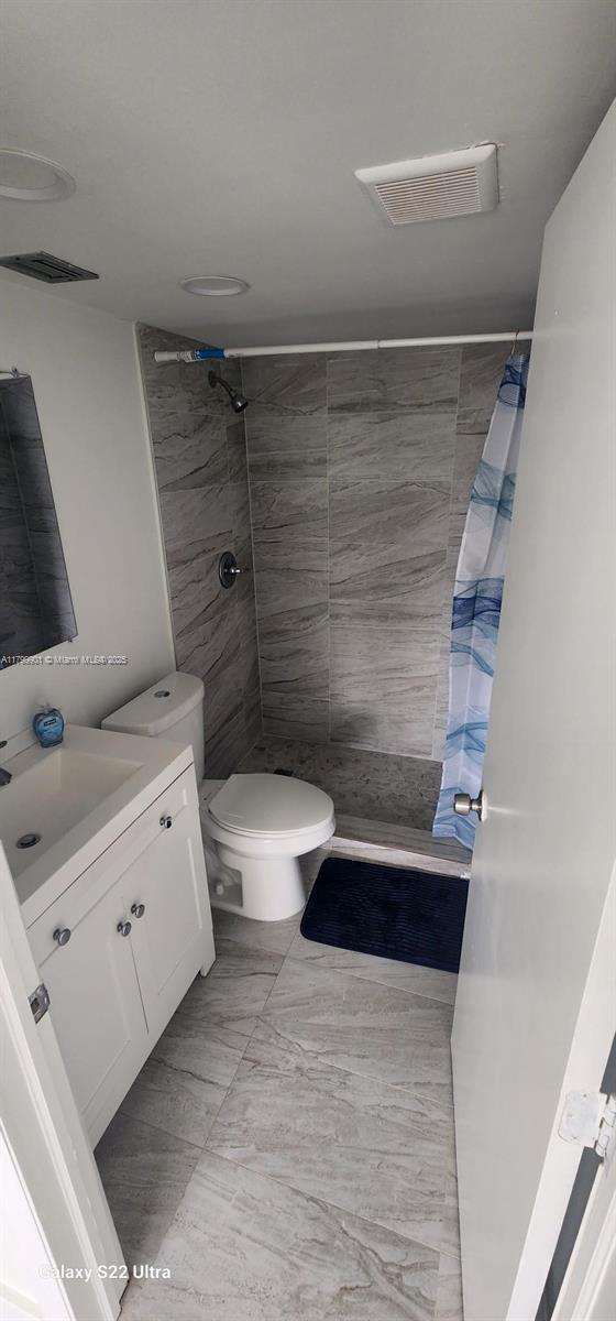 9420 Poinciana Pl #310 Davie, FL 33324