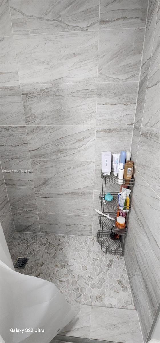 9420 Poinciana Pl #310 Davie, FL 33324