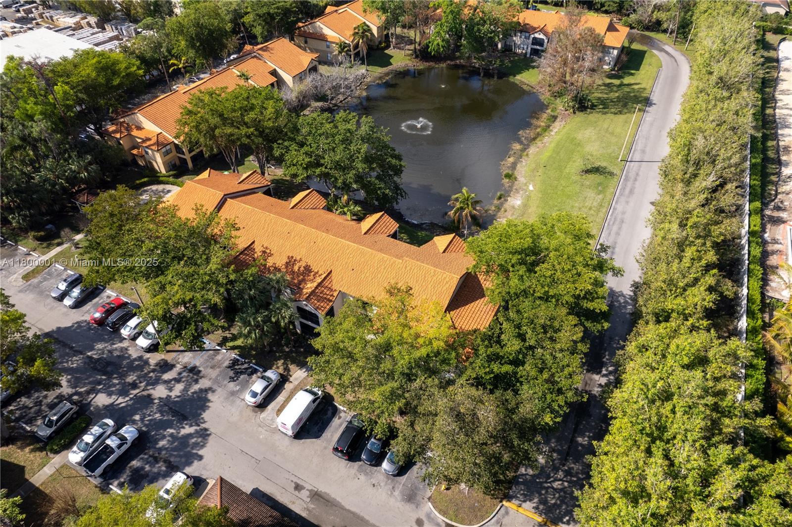 2094 Arbour Walk #318