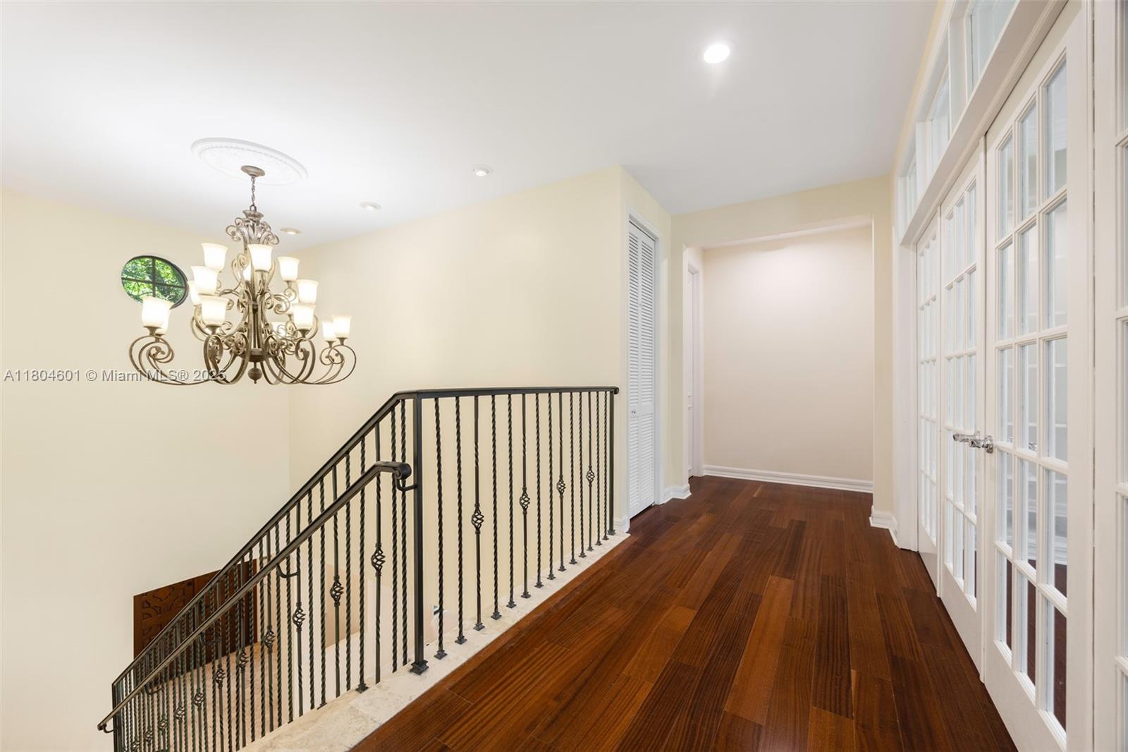 7250 Erwin Rd Coral Gables, FL 33143 7250 Erwin Rd Coral Gables, FL 33143