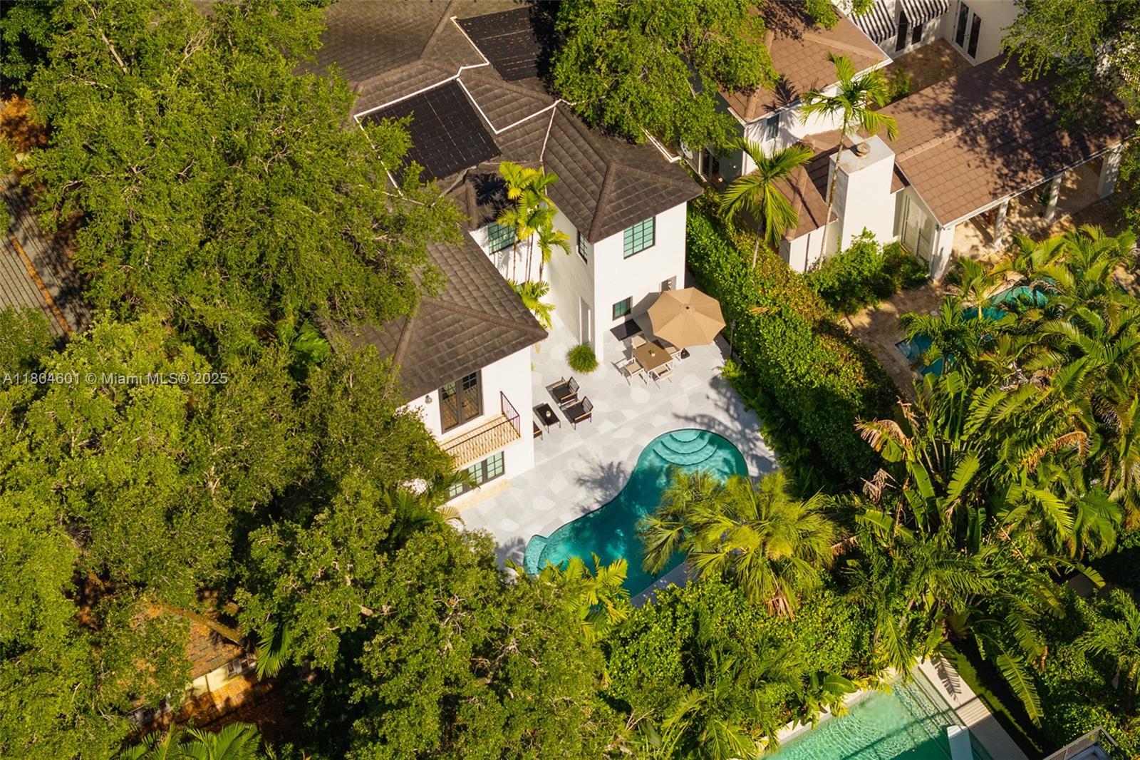 7250 Erwin Rd Coral Gables, FL 33143 7250 Erwin Rd Coral Gables, FL 33143