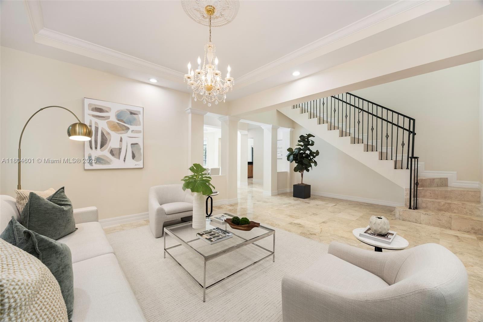 7250 Erwin Rd Coral Gables, FL 33143 7250 Erwin Rd Coral Gables, FL 33143