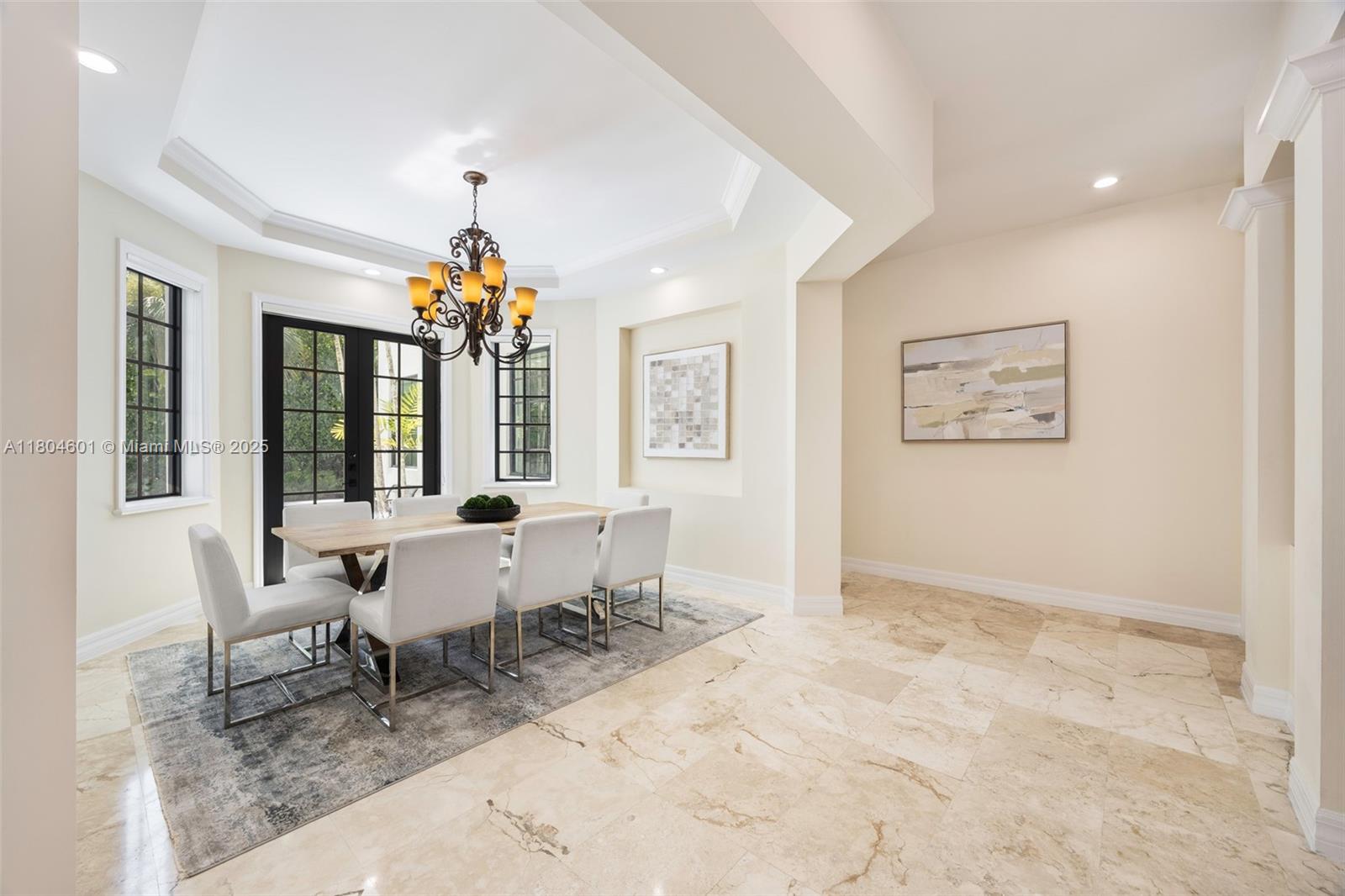 7250 Erwin Rd Coral Gables, FL 33143 7250 Erwin Rd Coral Gables, FL 33143