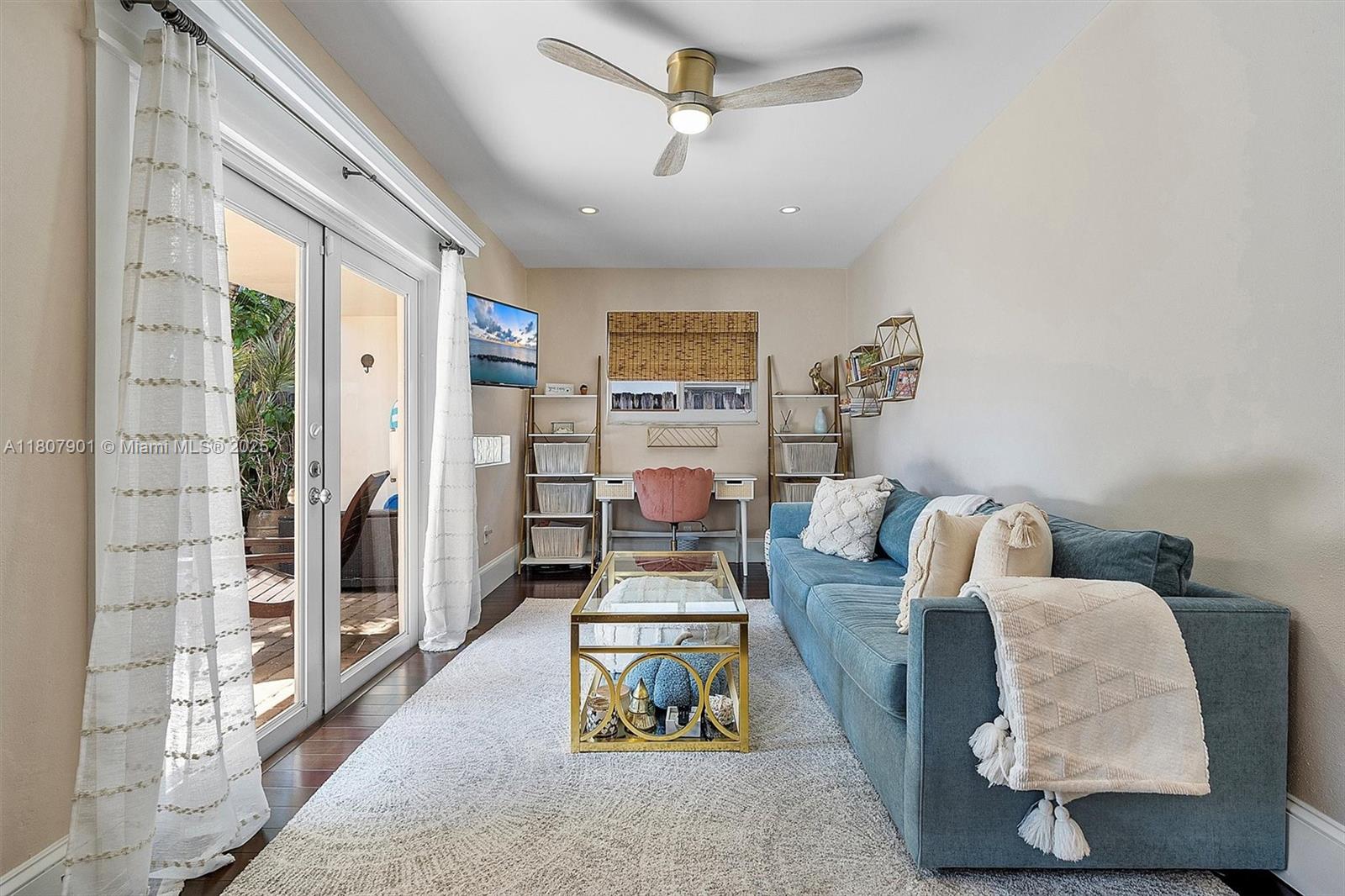 13105 Coronado Dr North Miami, FL 33181