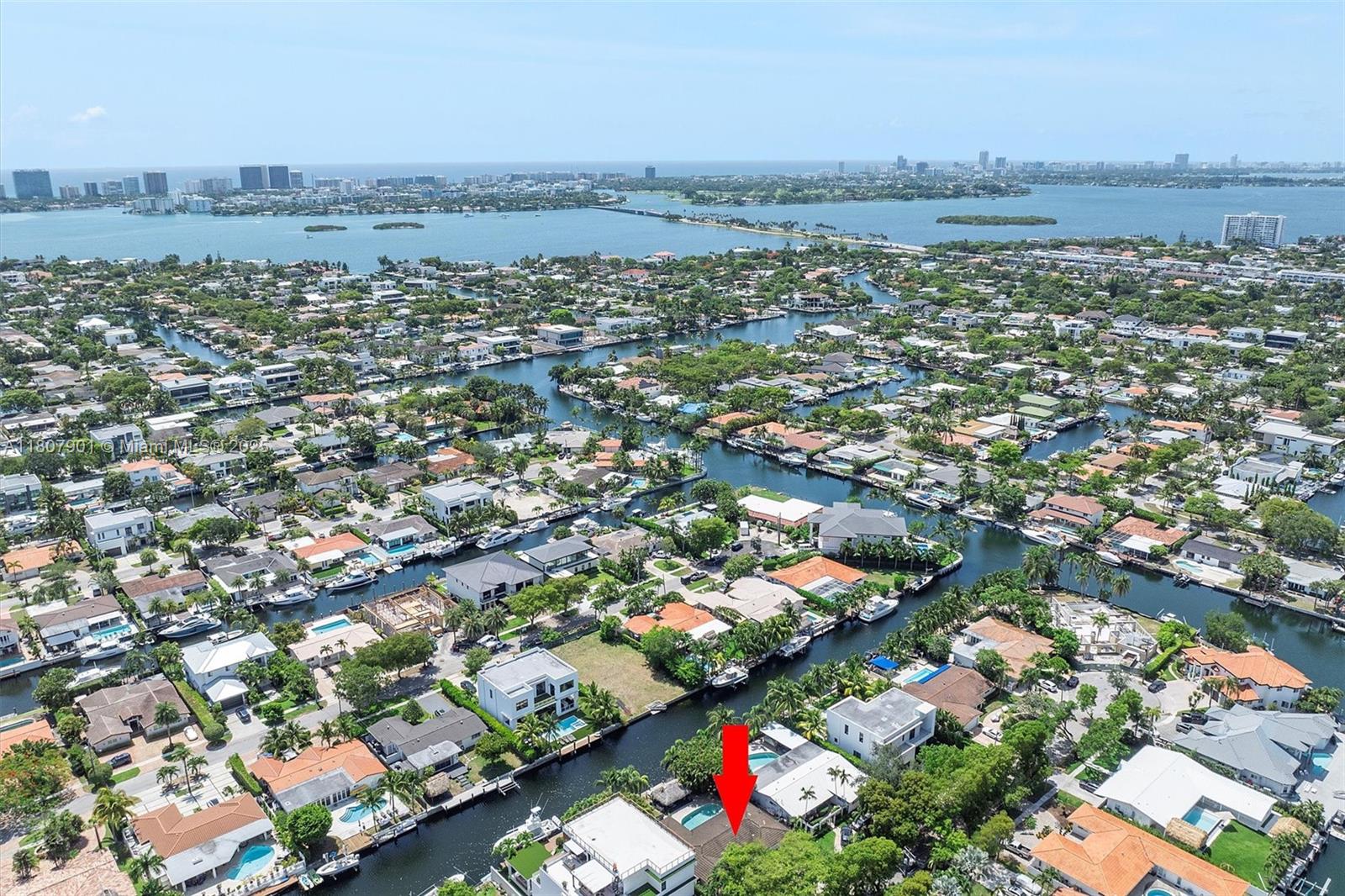 13105 Coronado Dr North Miami, FL 33181