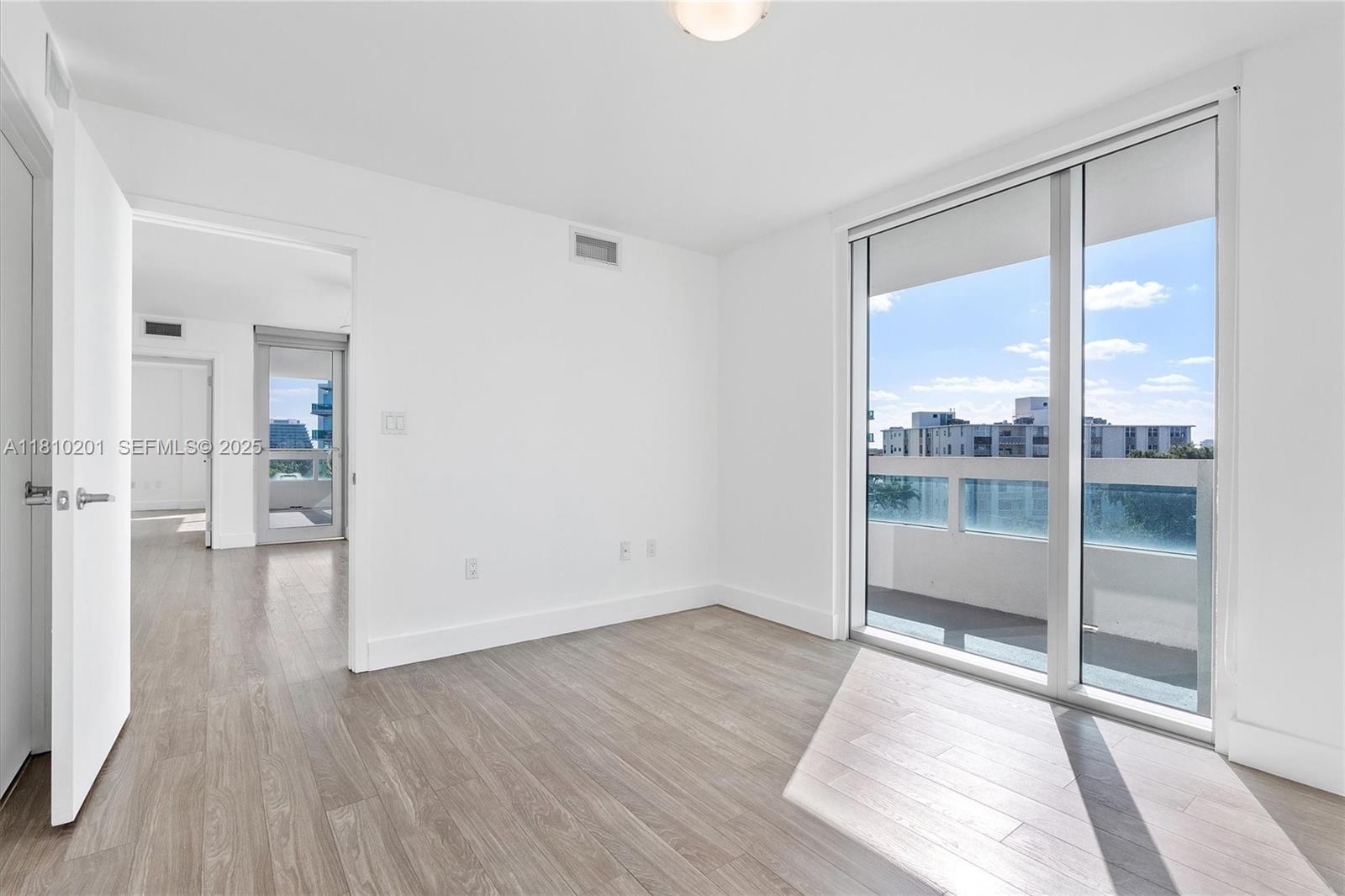 image Bay Harbor Club29