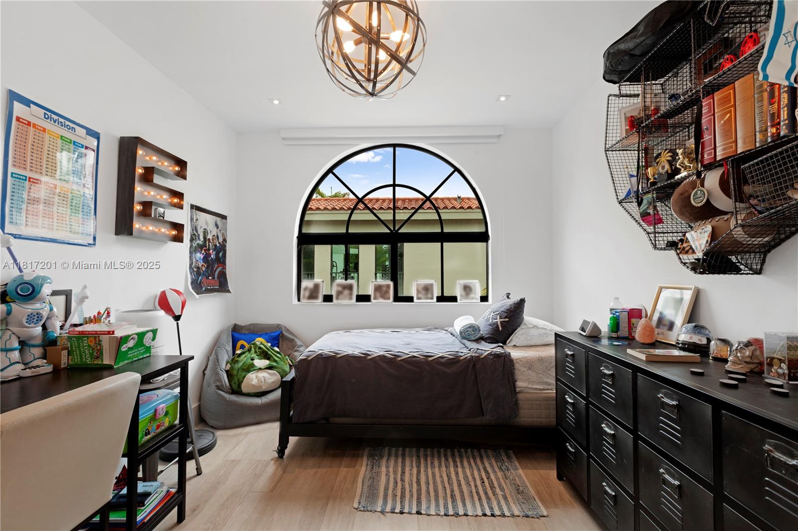 1160 98th St #1160 Bay Harbor Islands, FL 33154