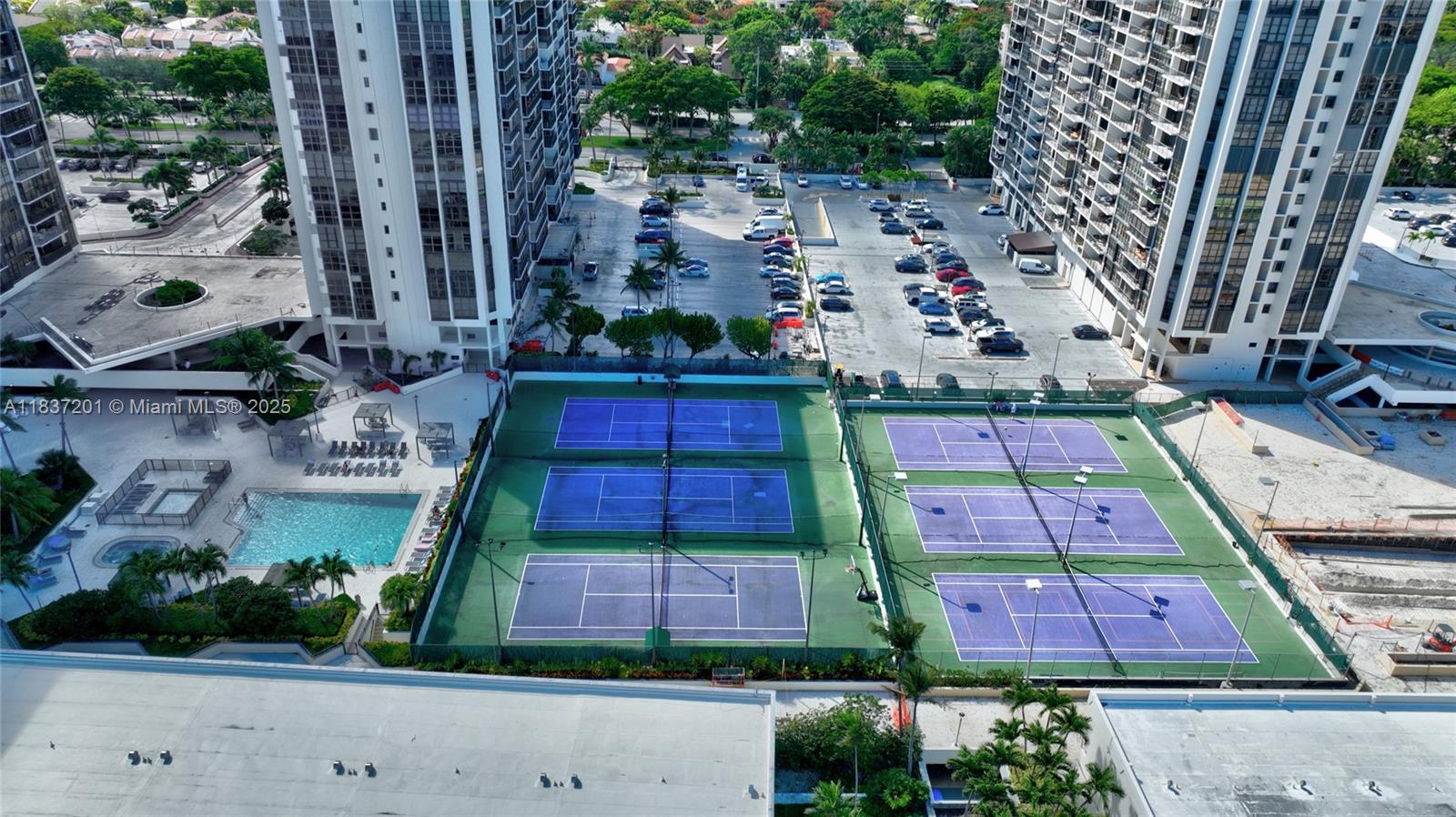 image Brickell Place4
