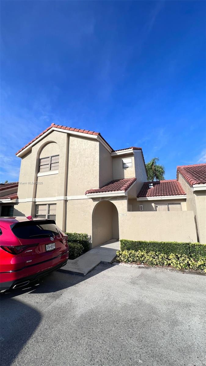 6169 NW 170th Ter