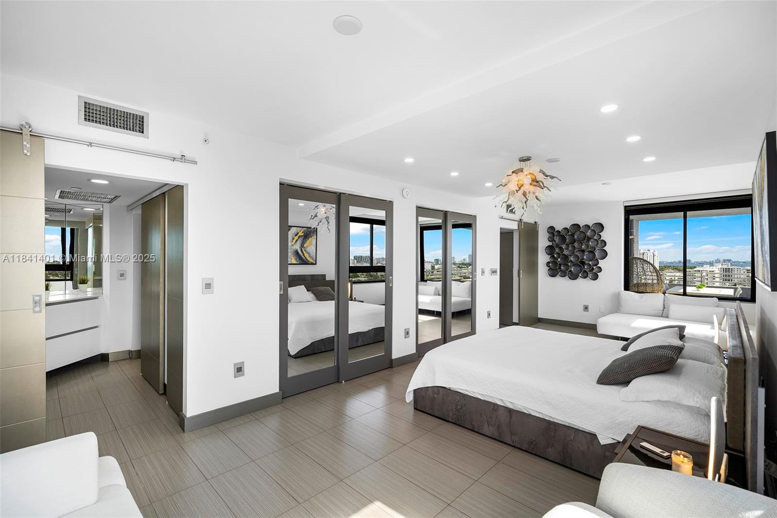 image The Waverly39