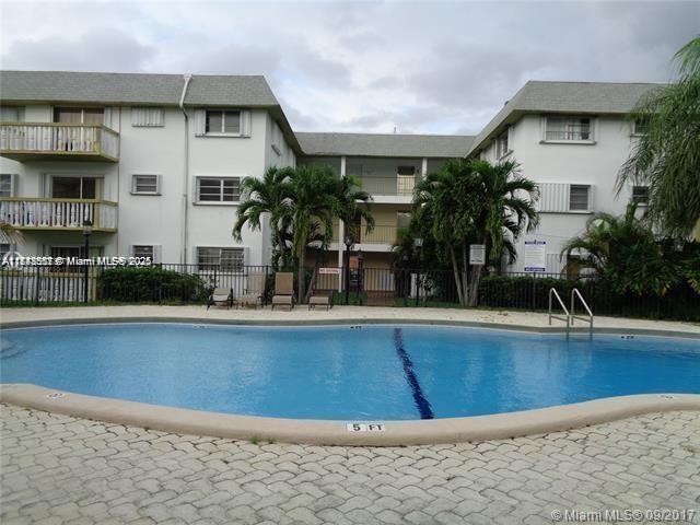 15205 NE 6th Ave #D212